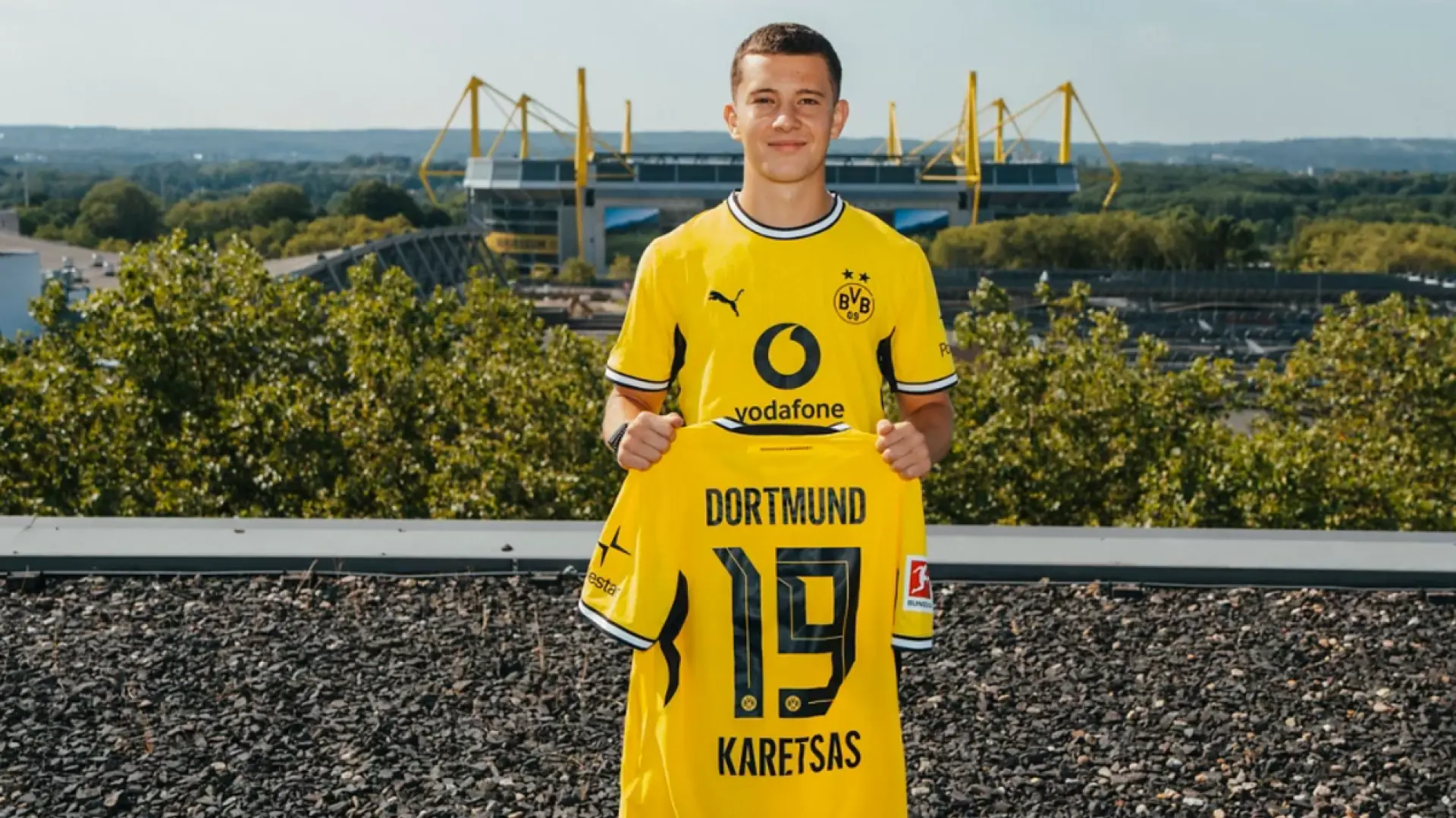 Hoofdafbeelding voor artikel Nu ook officieel: Kos Karetsas…