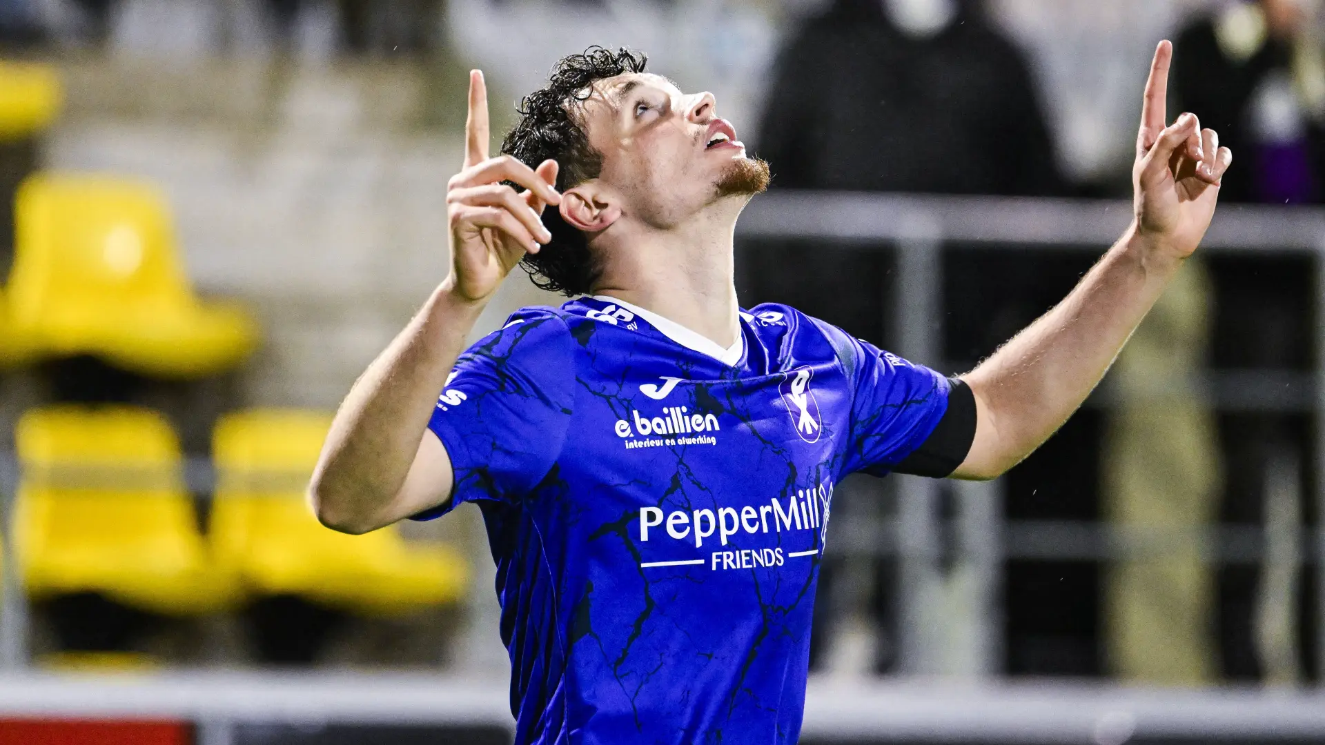 Hoofdafbeelding voor artikel 18 goals en weg: topschutter…
