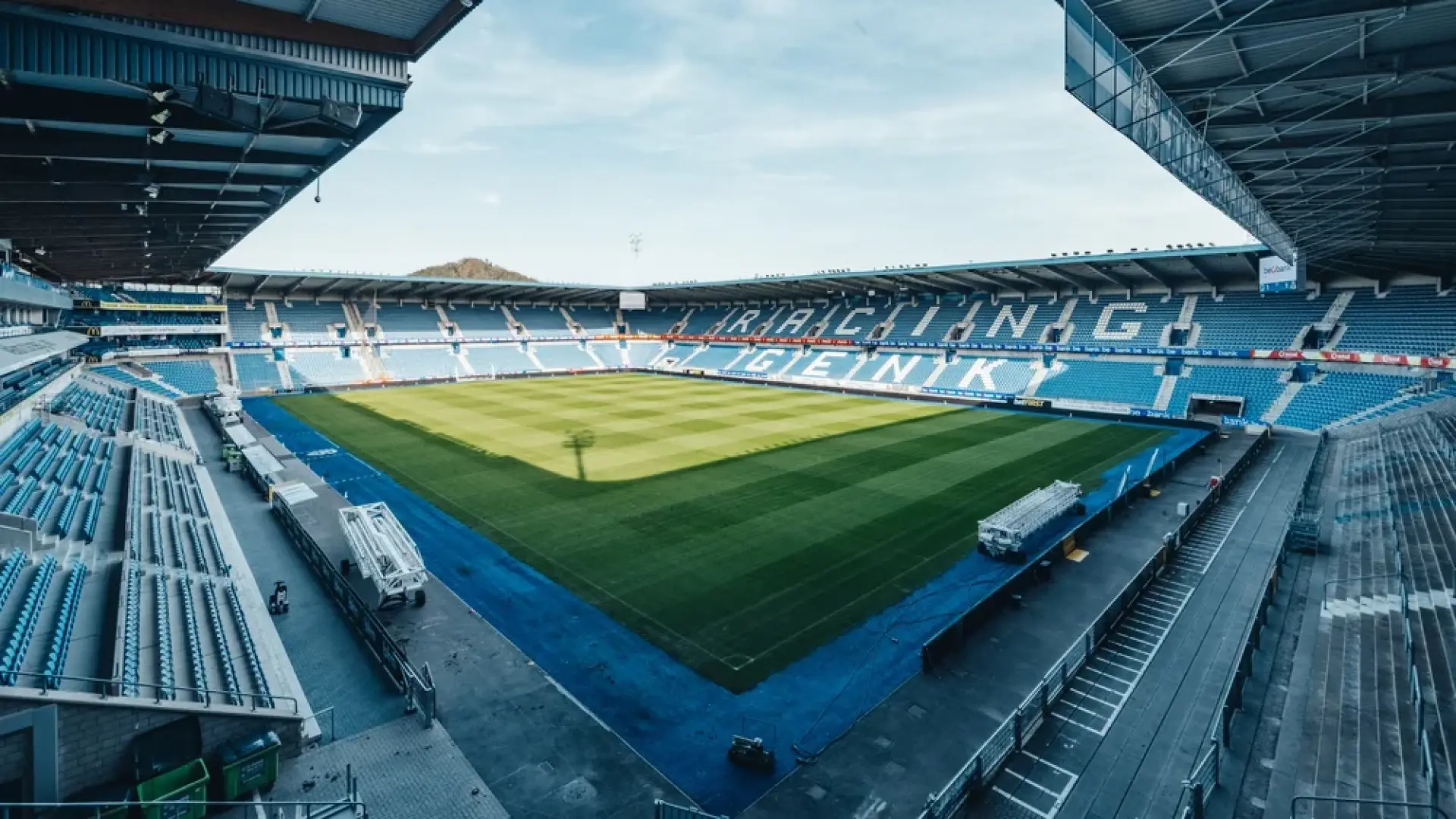 Hoofdafbeelding voor artikel Racing Genk klaar voor eerste…