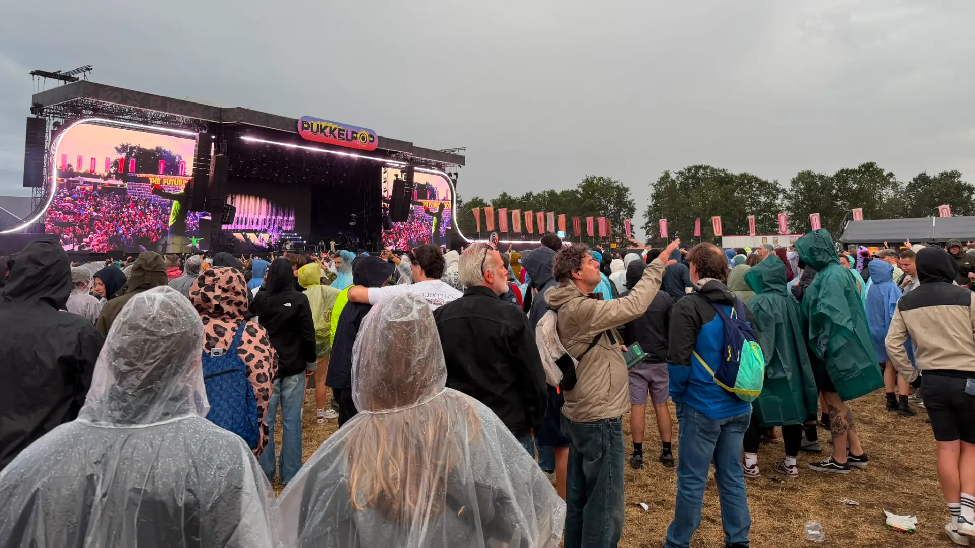 Hoofdafbeelding voor artikel LIVEBLOG: Zon gaat onder,…