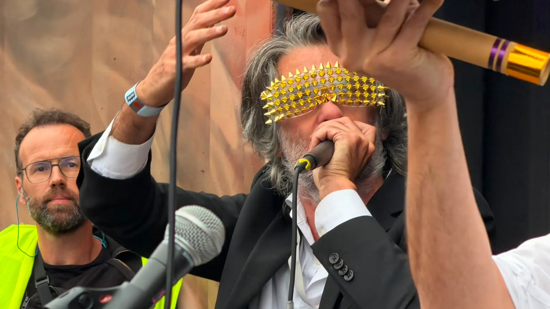 Hoofdafbeelding voor artikel Mauro Pawlowski duikt dag…