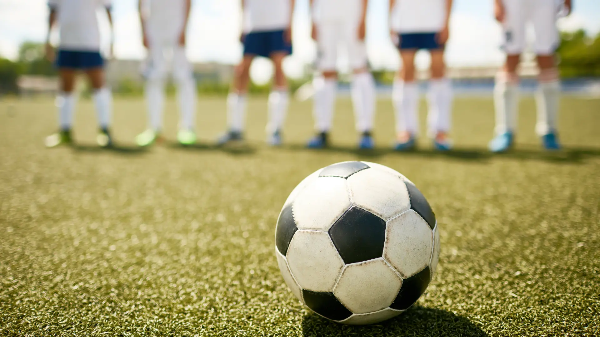 Hoofdafbeelding voor artikel Bijna kwart minder voetbalclubs…