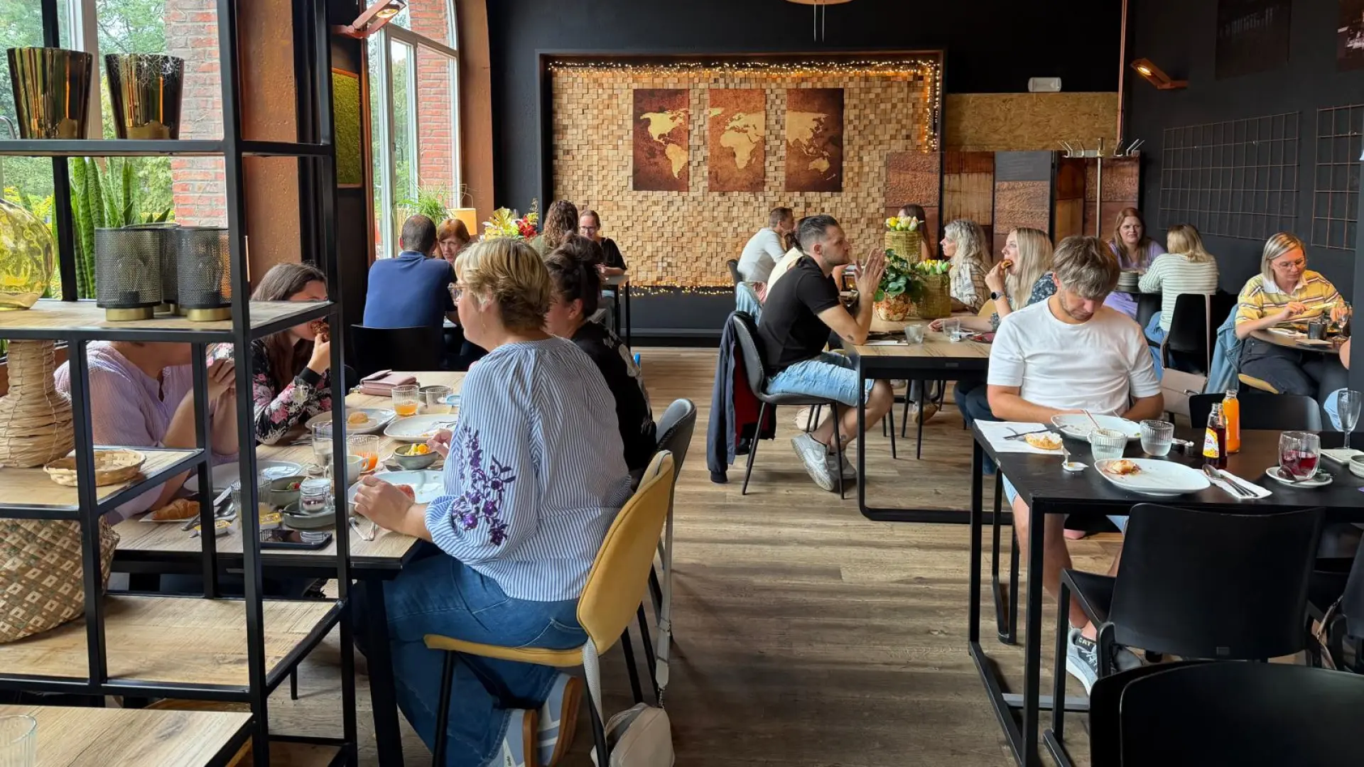 Hoofdafbeelding voor artikel Ouders vieren eerste schooldag…
