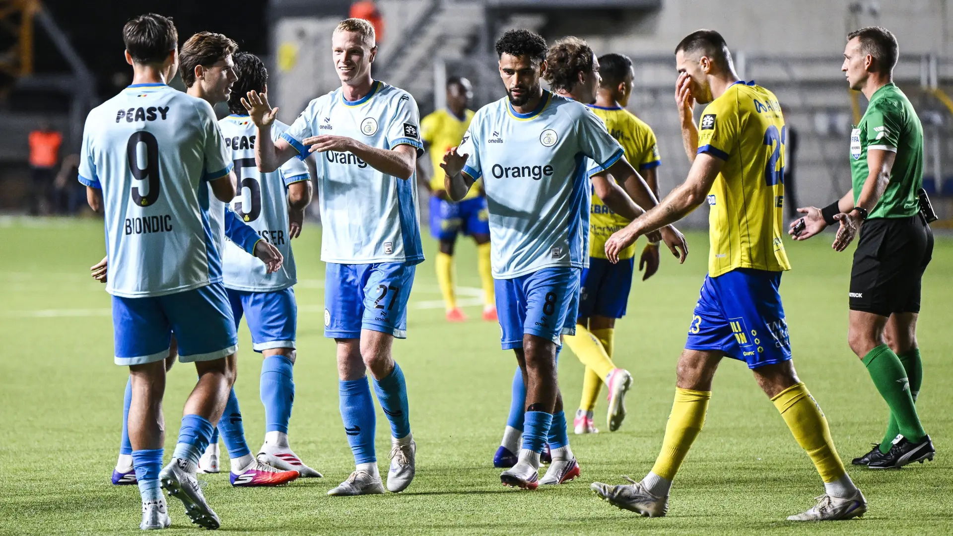 Hoofdafbeelding voor artikel STVV in eigen huis kopje onder…