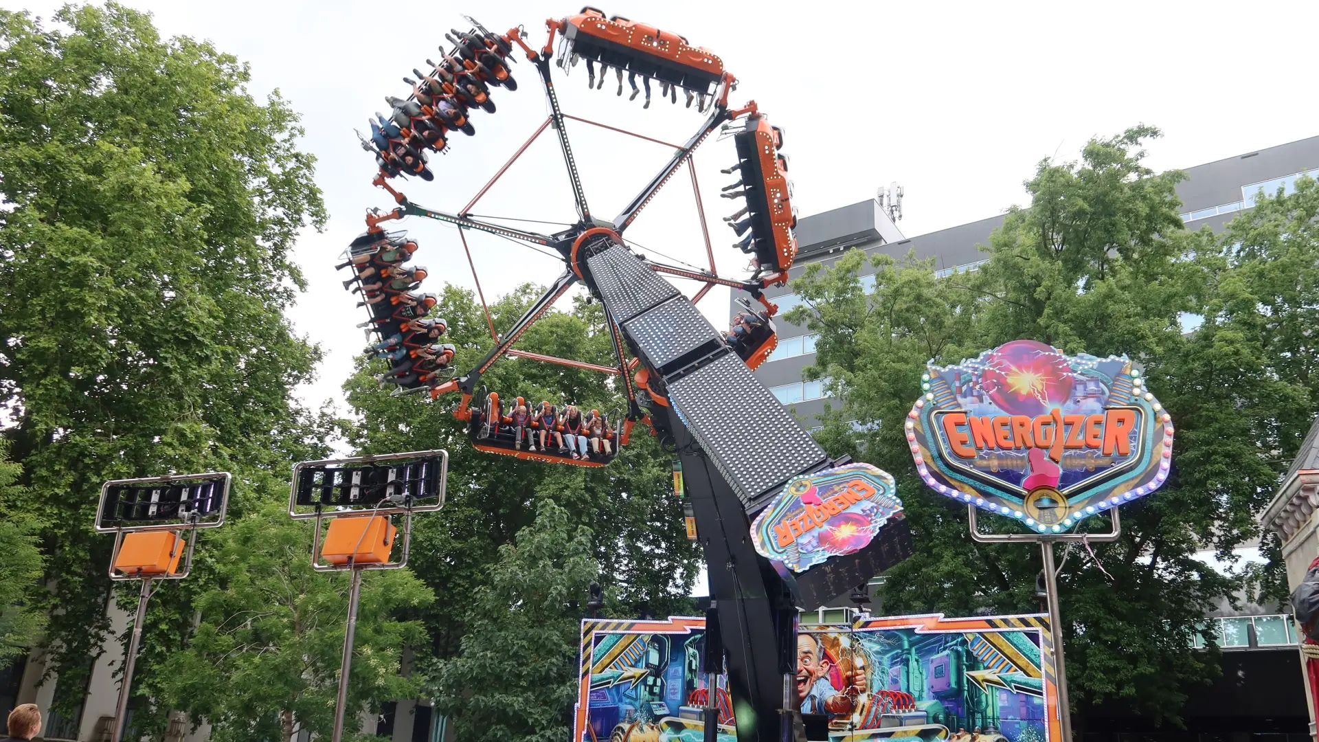 Hoofdafbeelding voor artikel Hasselt Kermis populairder…