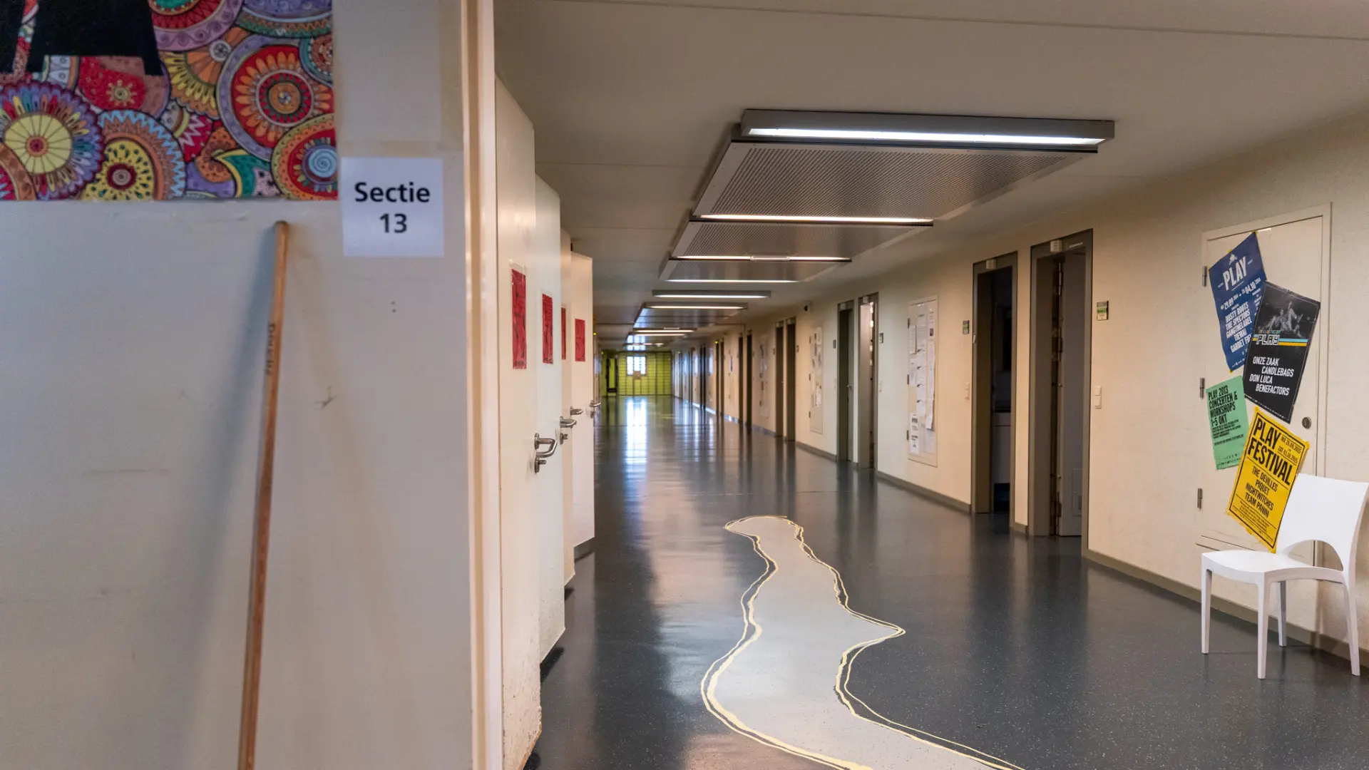 Hoofdafbeelding voor artikel Gevangenispersoneel vraagt…
