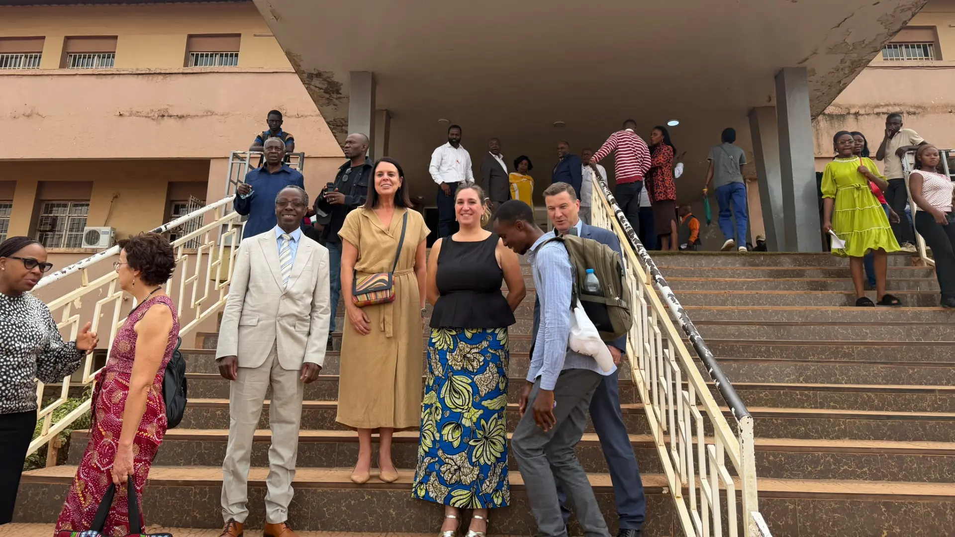 Hoofdafbeelding voor artikel UHasselt in Congo: Warm onthaal…