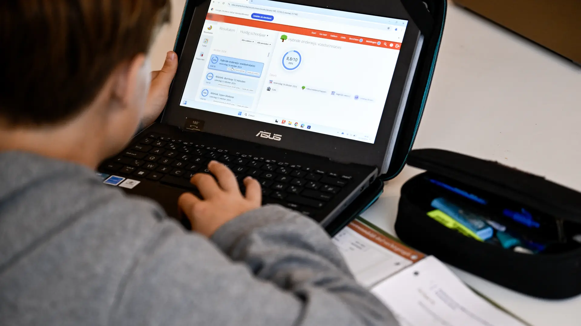 Hoofdafbeelding voor artikel LIVEBLOG. Miljoenen websites…