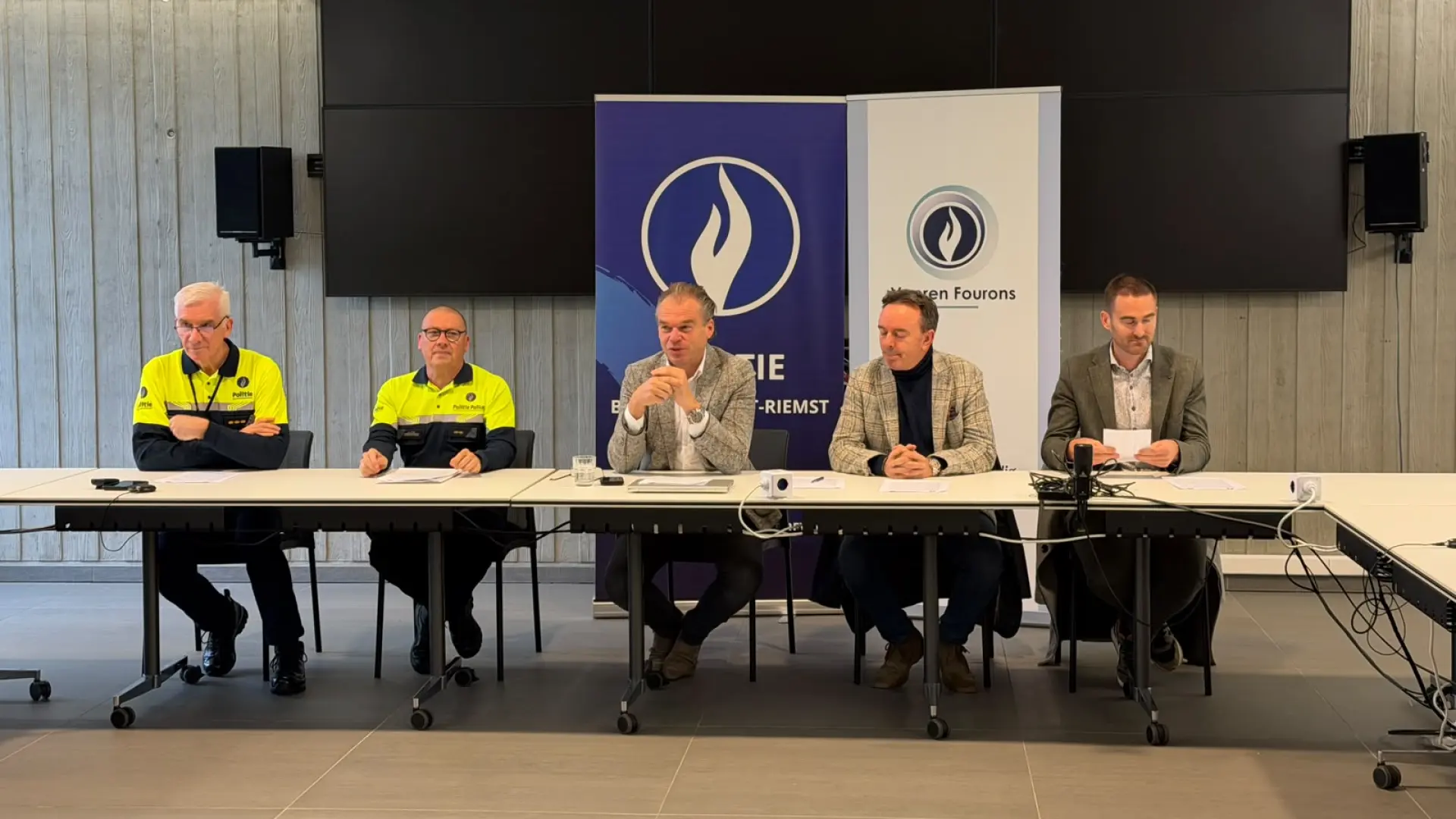Hoofdafbeelding voor artikel Politiefusie Van Voer tot…