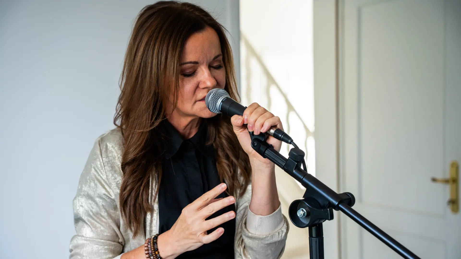 Hoofdafbeelding voor artikel Tina Bride maakt comeback…