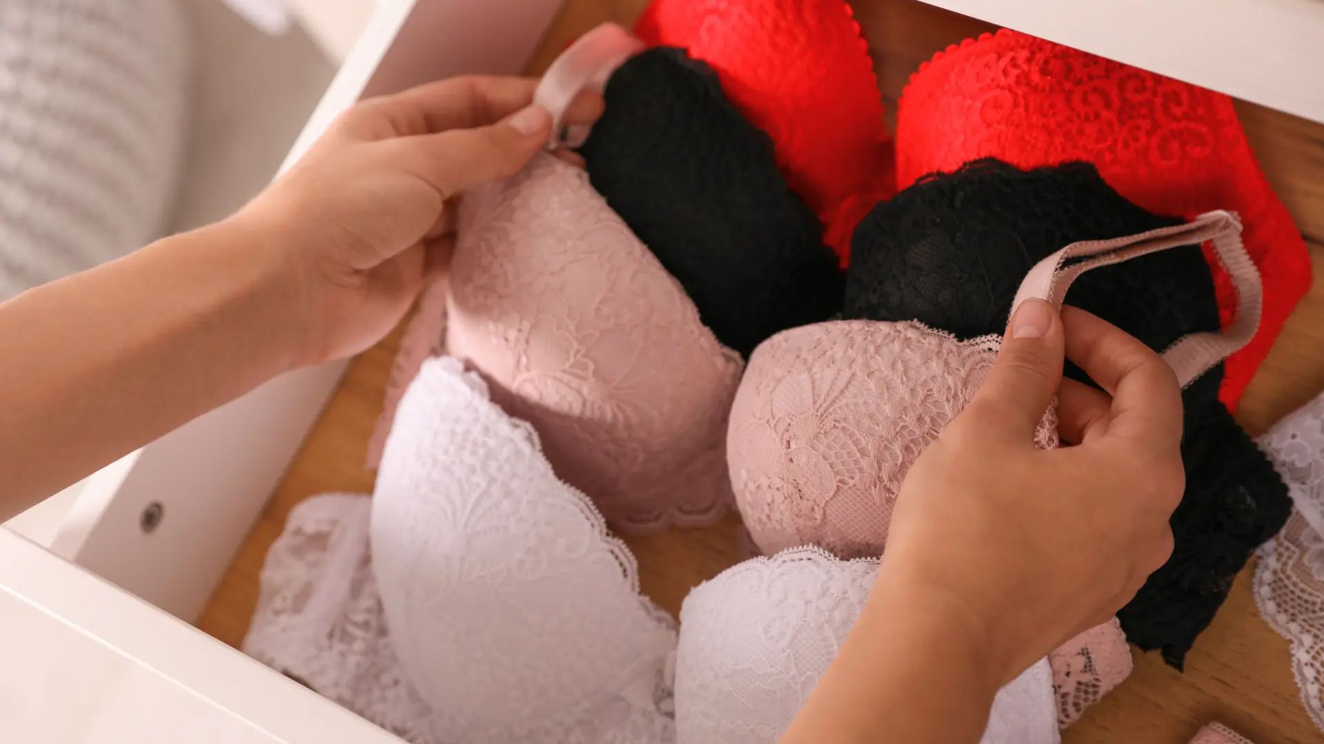 Hoofdafbeelding voor artikel Zeven Limburgse lingeriewinkels…