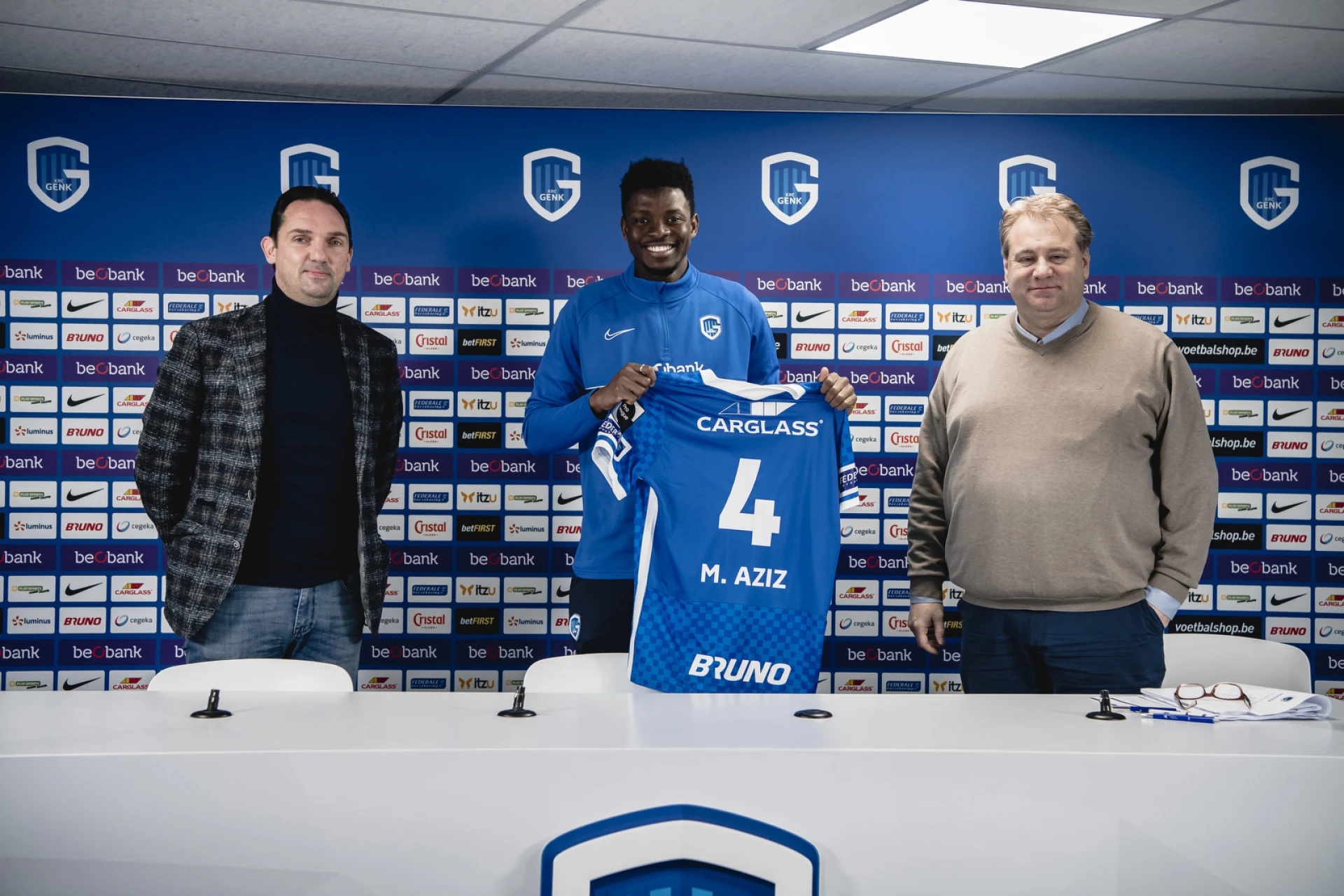 Aziz Ouattara tekent tot 2026 bij Racing Genk