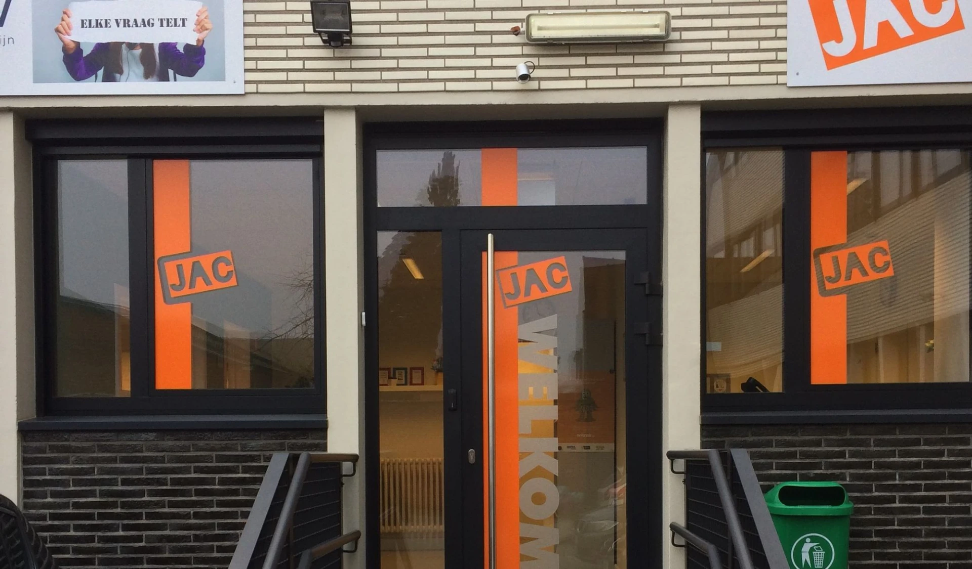 CAW opent 3 nieuwe JAC's in Limburg