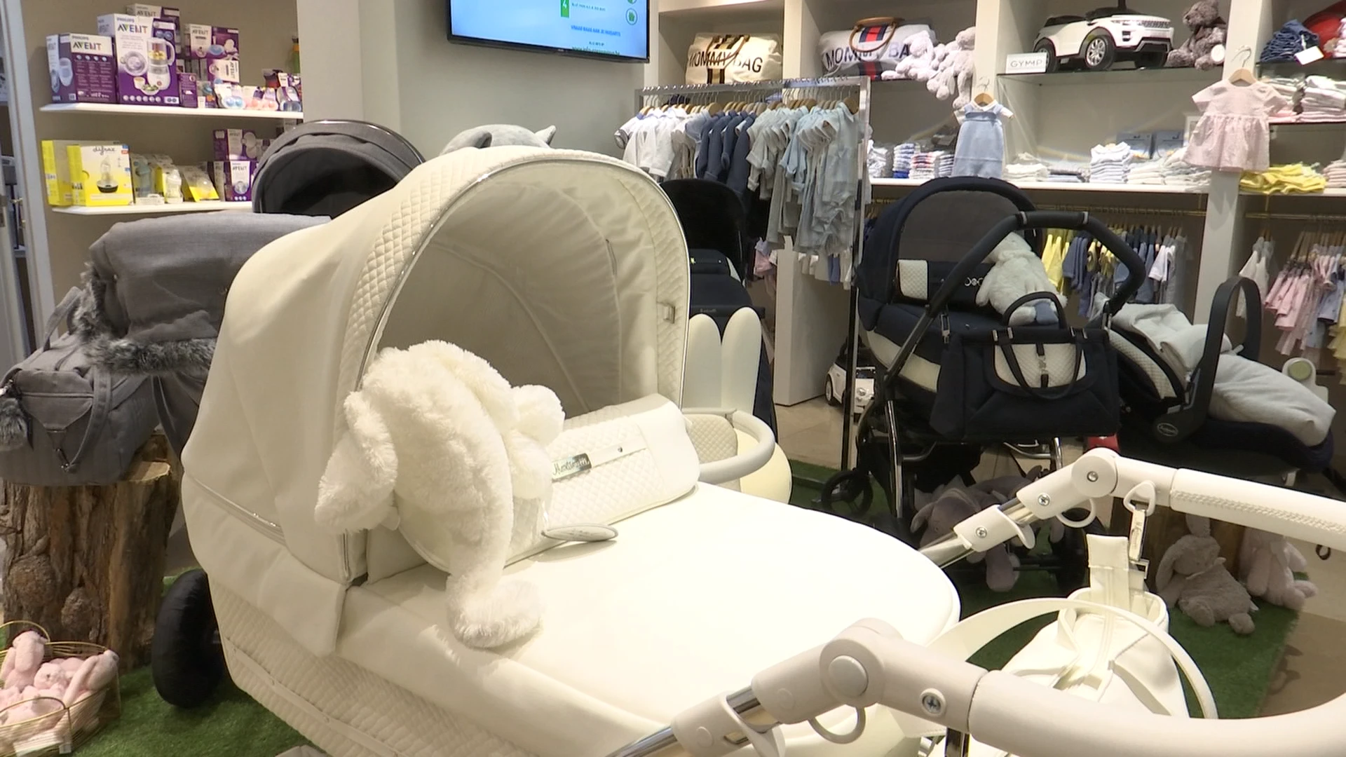 Ongerustheid bij babywinkels na plotse toevoeging aan coronalijst met essentiële winkels