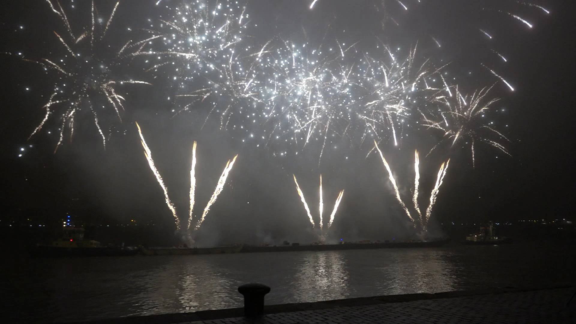 IN KAART: Mag je in jouw gemeente nog vuurwerk afsteken? Ontdek het hier!