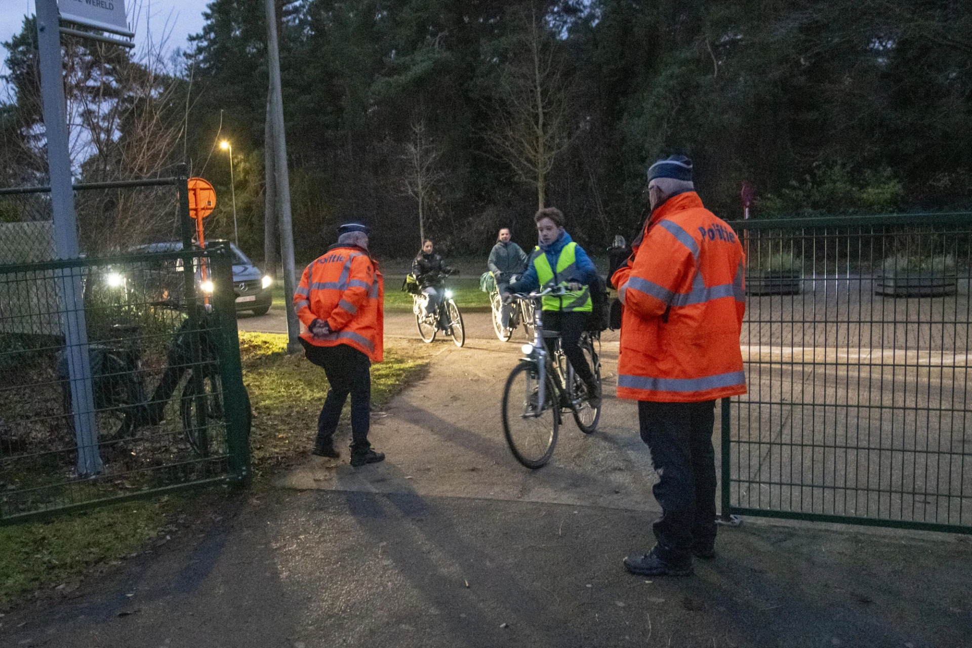 Meer scholieren in orde met fietsverlichting na sensibiliseringsactie Lommel