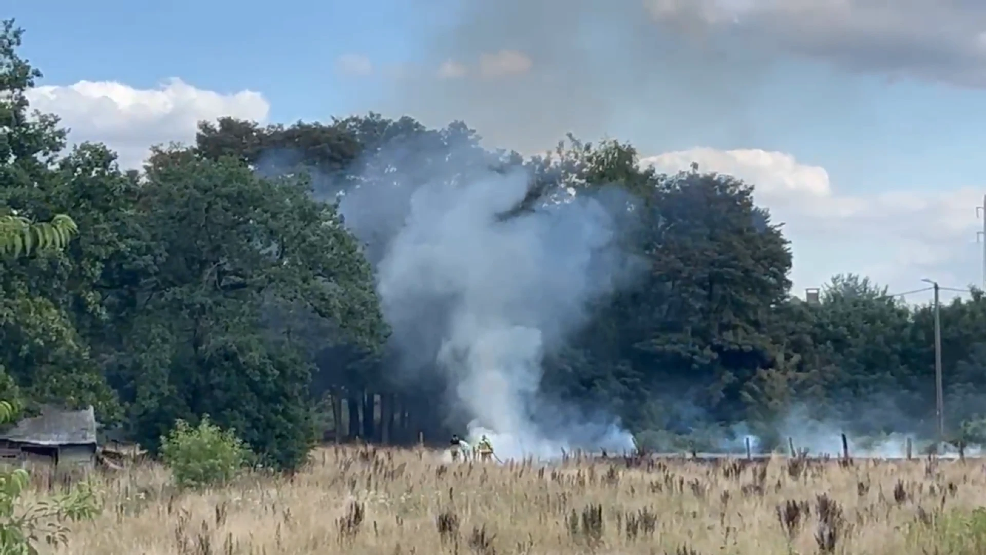 Brandweer bestrijdt natuurbrand in Heusden-Zolder
