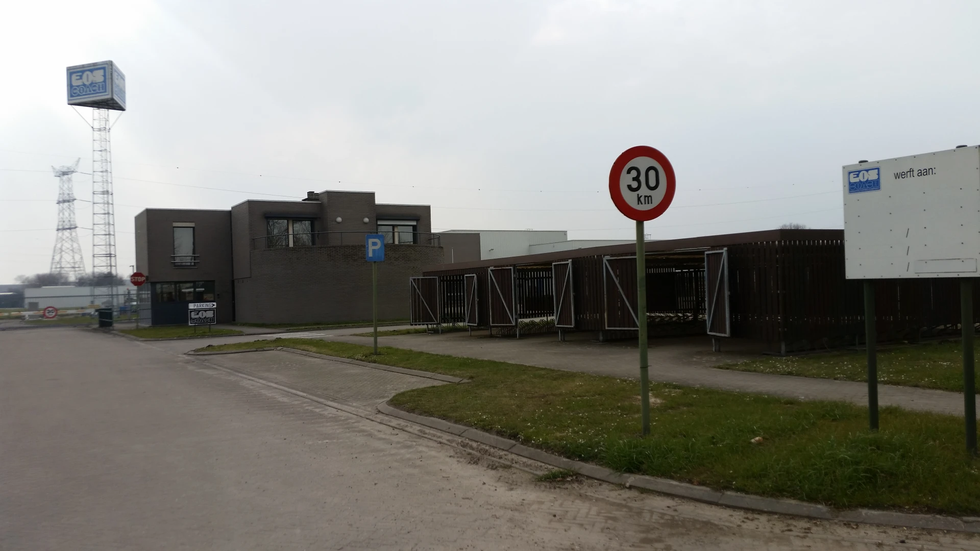 Bussenbouwer EOS Coach in Bree sluit de deuren