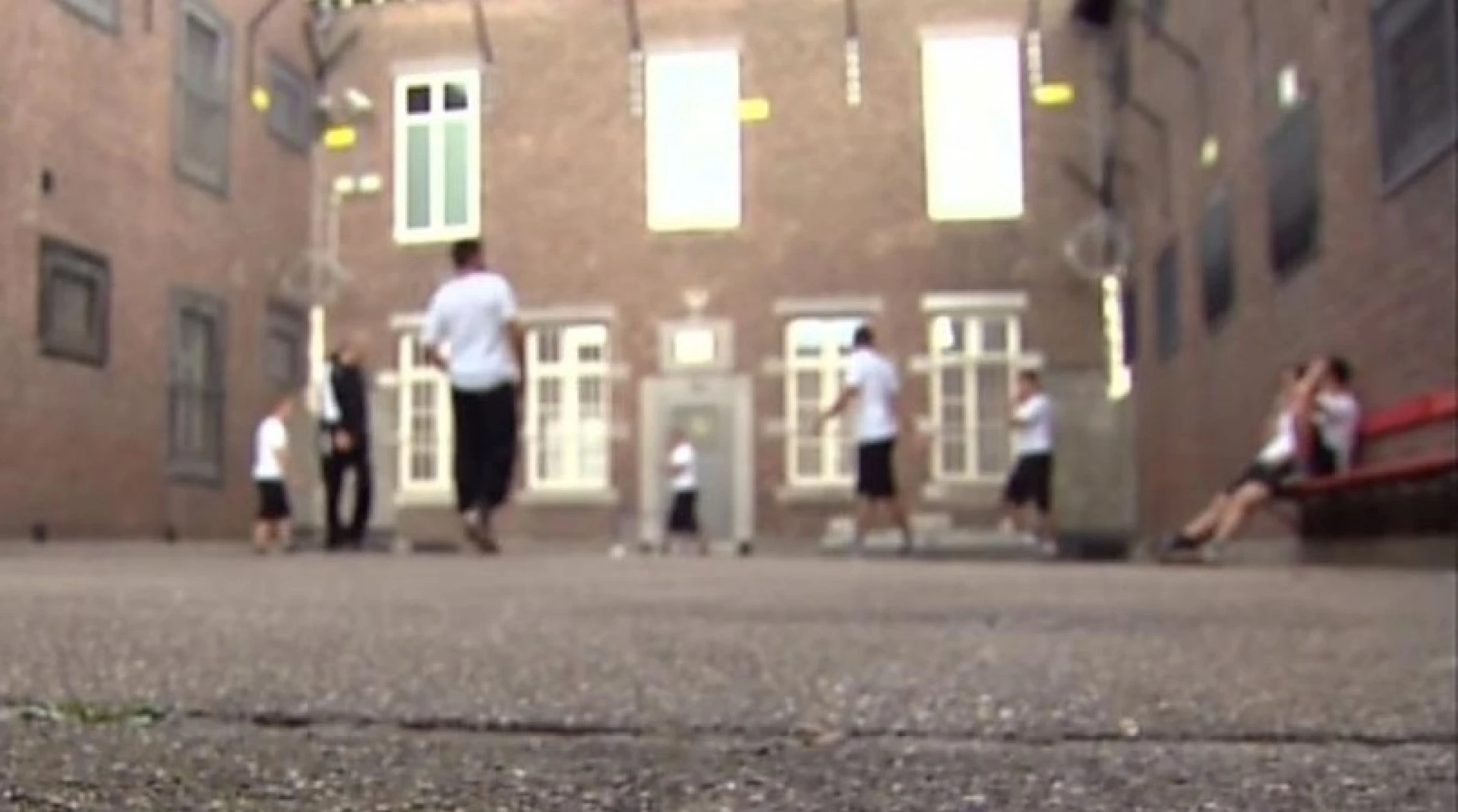 Minderjarigen kunnen nu ook opsluiting krijgen na verkrachting of terreur