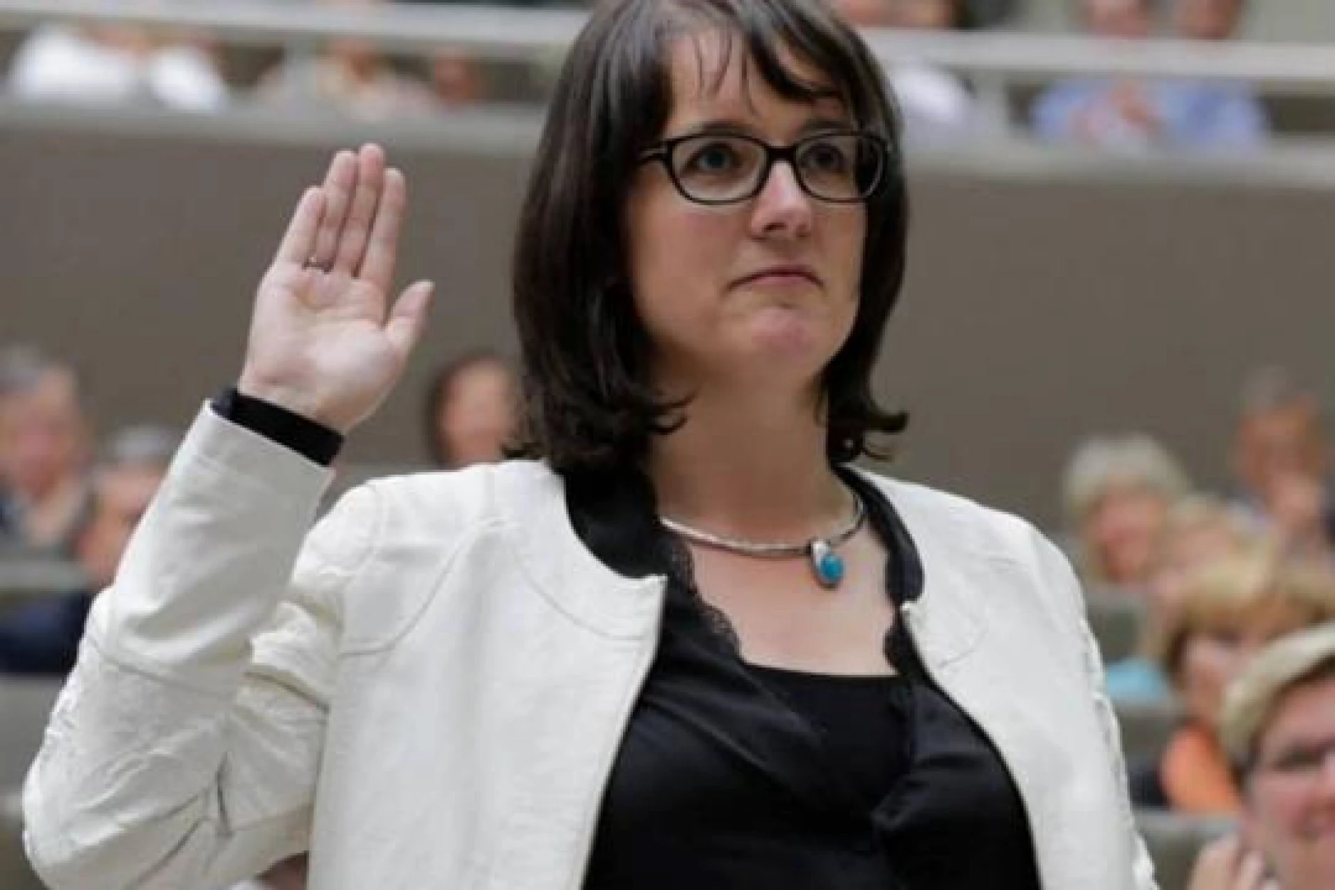 Lies Jans (N-VA) enkele maanden buiten strijd na zware rugoperatie