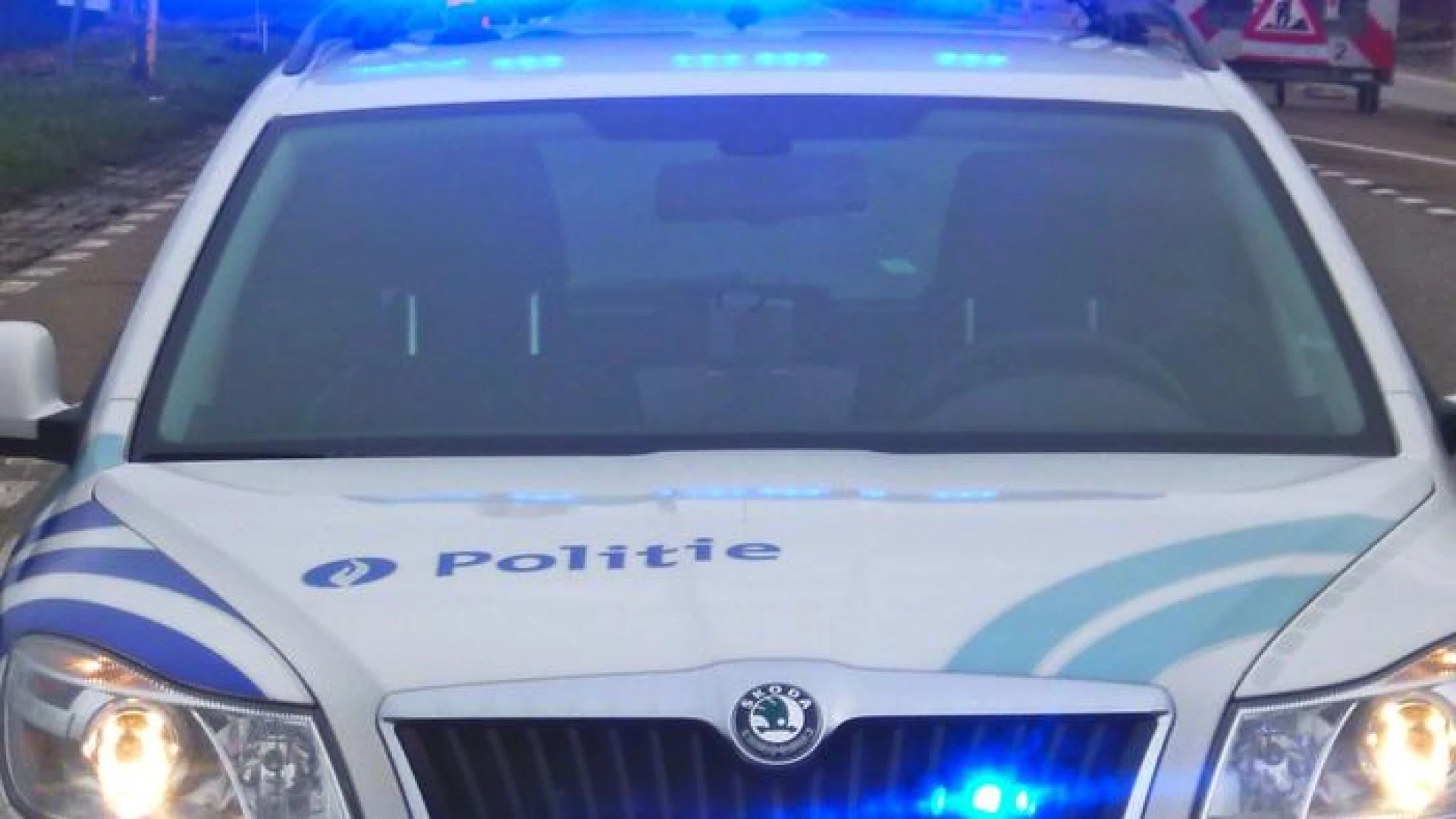 Winkeldief in Bree probeert met kar vol verzorgingsproducten buiten te wandelen