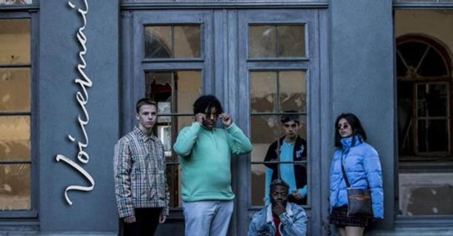 Jonge honden van Room 8 komen met eerste videoclip
