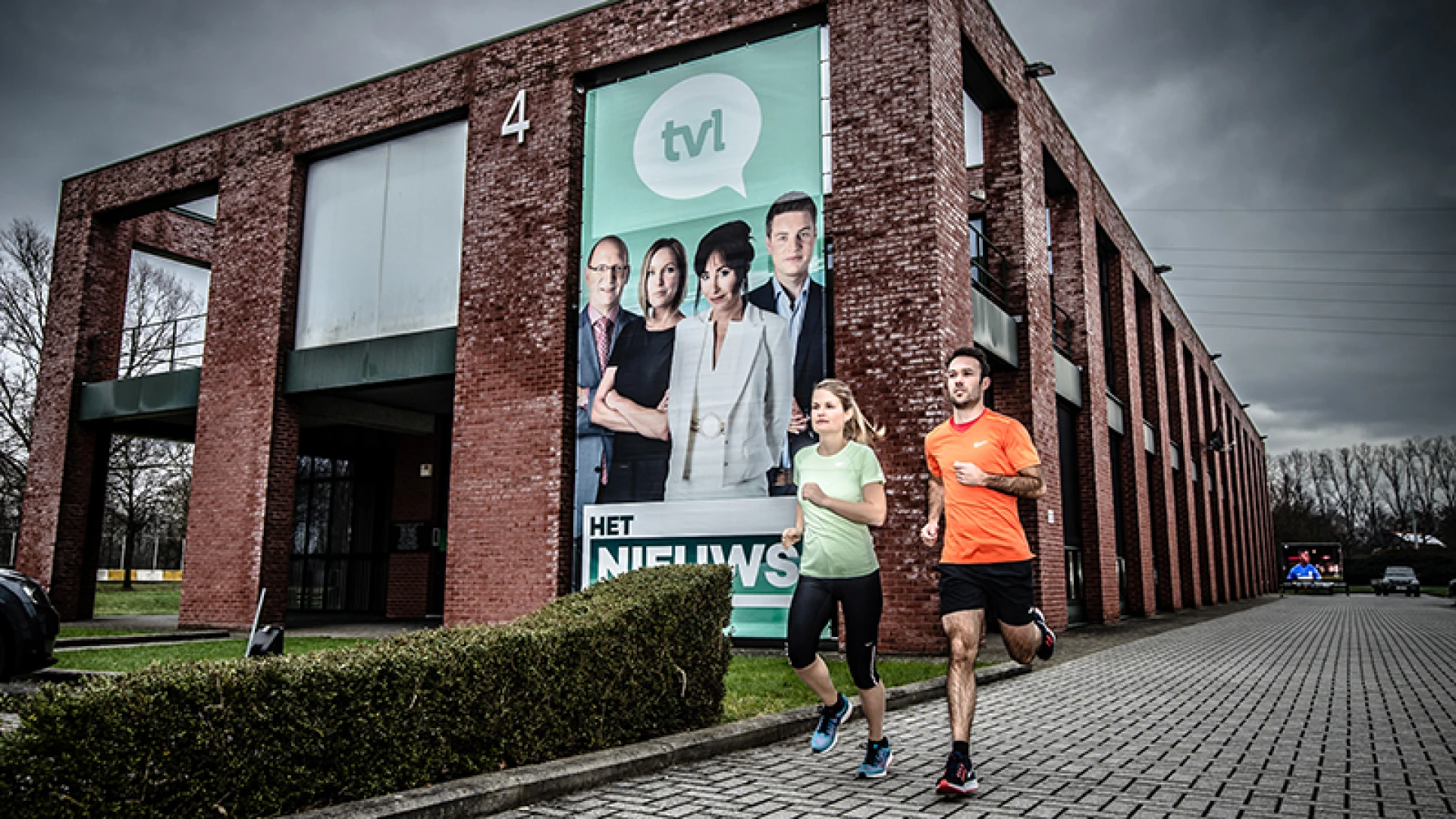 Maandag live: lopers Urban Trailer dwars door het TVL-gebouw