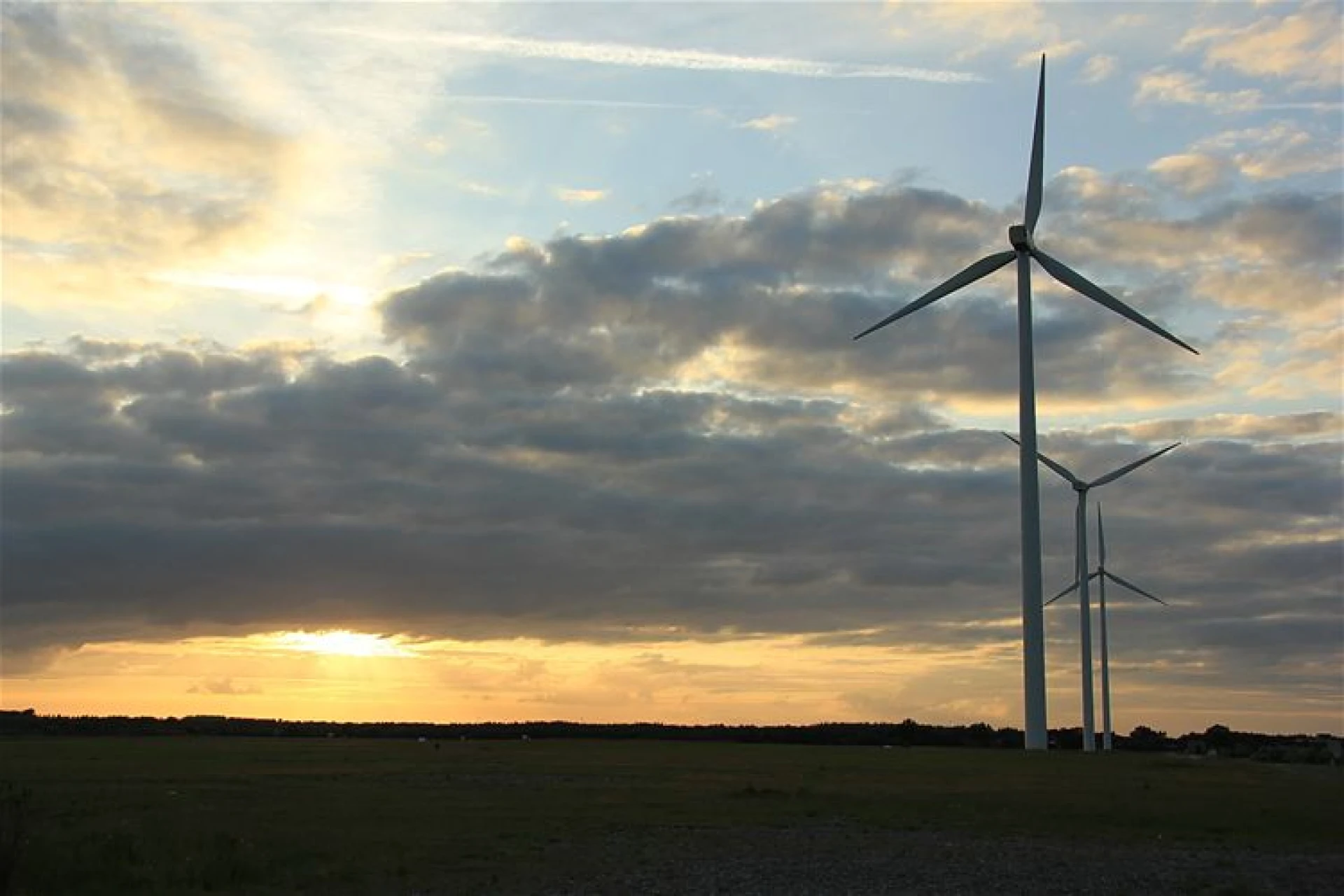 15 extra windmolens op Kristalpark Lommel?