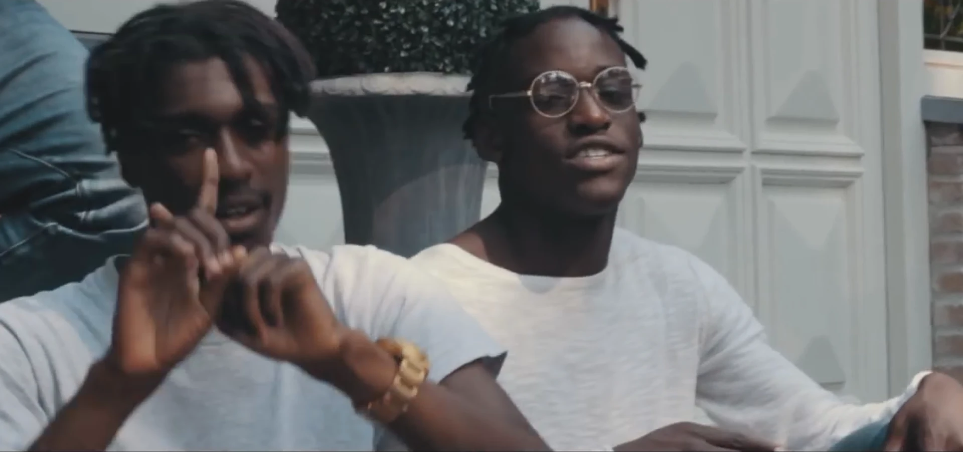 Yung Graci dropt 'Wees niet te laat'