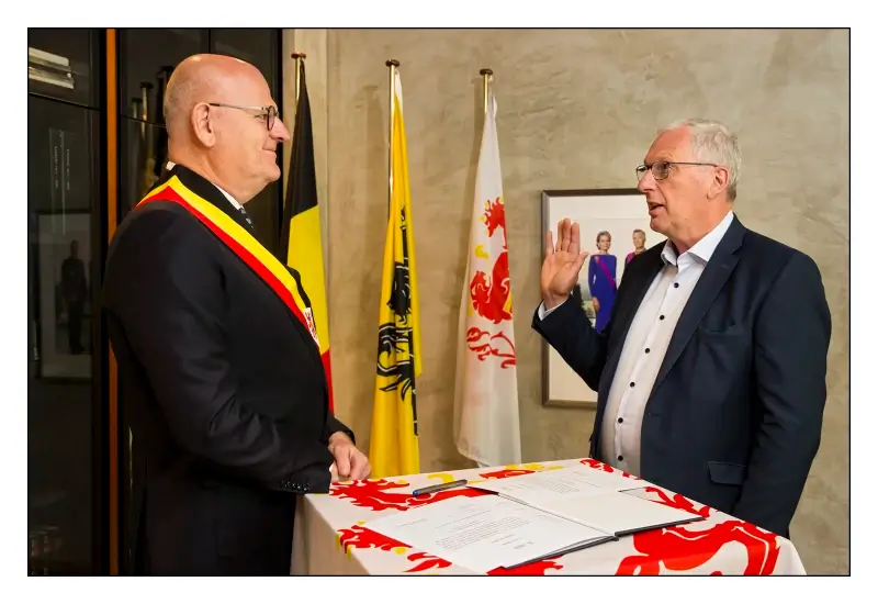 Wim Rutten legt eed af als waarnemend burgemeester van Kinrooi