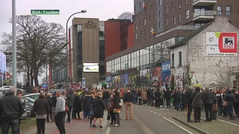 Stayen ontruimd na valse bommelding
