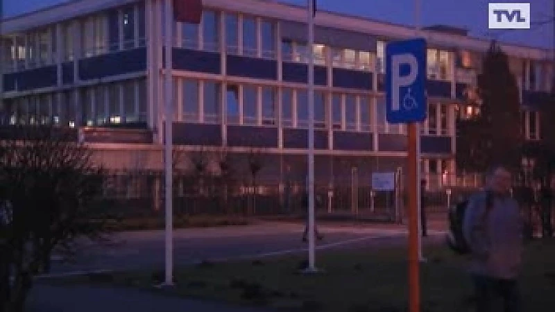 Directie Ford gegijzeld, sfeer steeds grimmiger