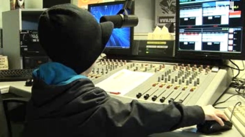 Progeriapatiënt Michiel nieuwe radiostem in Diepenbeek
