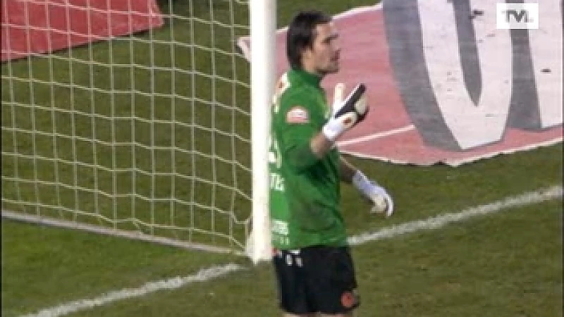Laszlo Köteles opnieuw penaltyheld