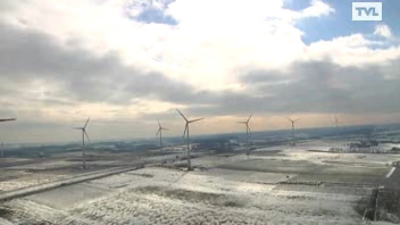 Sneeuwwit Limburg vanuit de lucht