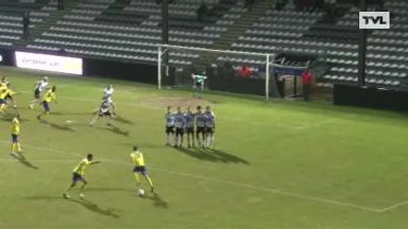 STVV wint en blijft vierde