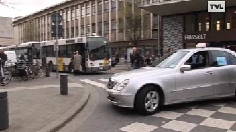 Ontevreden Hasseltse taxichauffeurs voeren actie