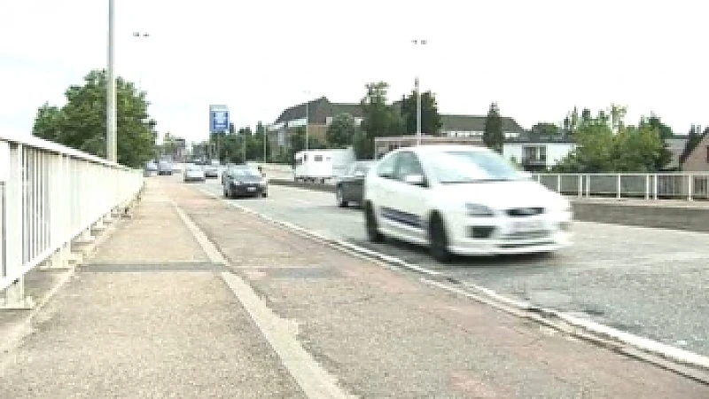 Brug Kempische Steenweg Hasselt nachtje dicht