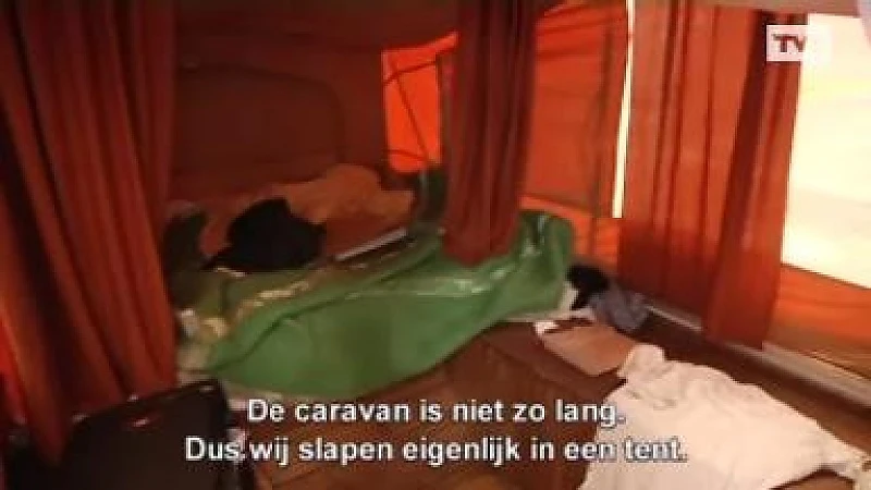 Kunstenaars troepen samen in caravans aan C-Mine