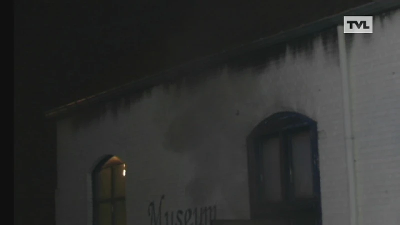 Brand in voormalig museum Mijn Koningshuis
