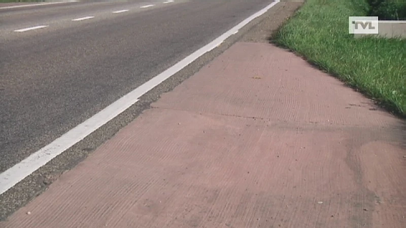 Wegwerkzwaamheden in Meeuwen-Gruitrode
