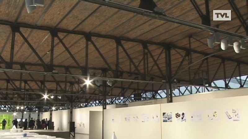 Piet Stockmans opent tentoonstelling 'Porselein? Hoezo!'