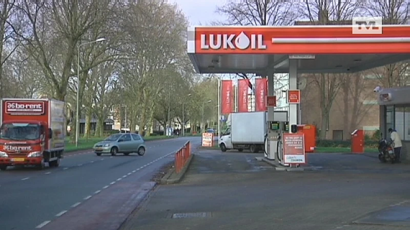 Nederlandse tankstations stappen naar de rechter