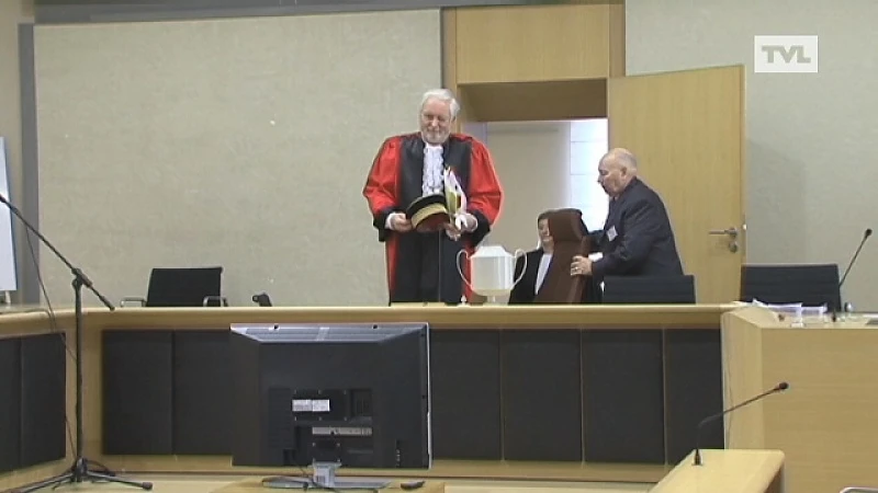 Speurders aan bod op assisenproces zwembadmoord