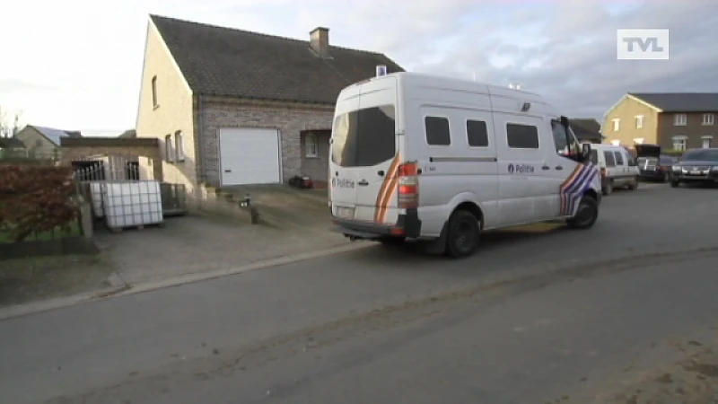 27 drugsverdachten opgepakt bij grootscheepse razzia