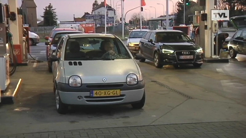 Rush van Nederlanders op tankstations na zoveelste accijnsverhoging