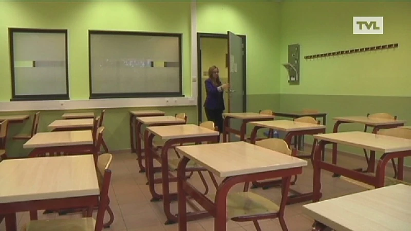 Genkse eist vergoeding van school die A-attest weigerde