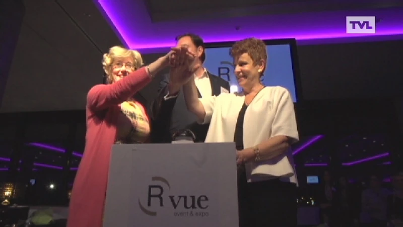 Stayen opent enorme evenementenhal