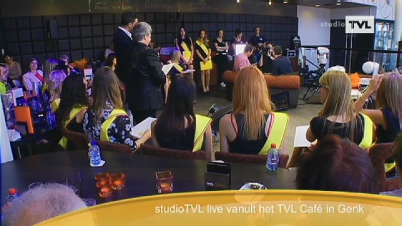 Kandidates Miss Limburg voorgesteld in TVL Café Genk