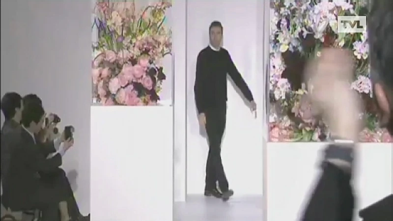Raf Simons wint 'Oscar van de mode'